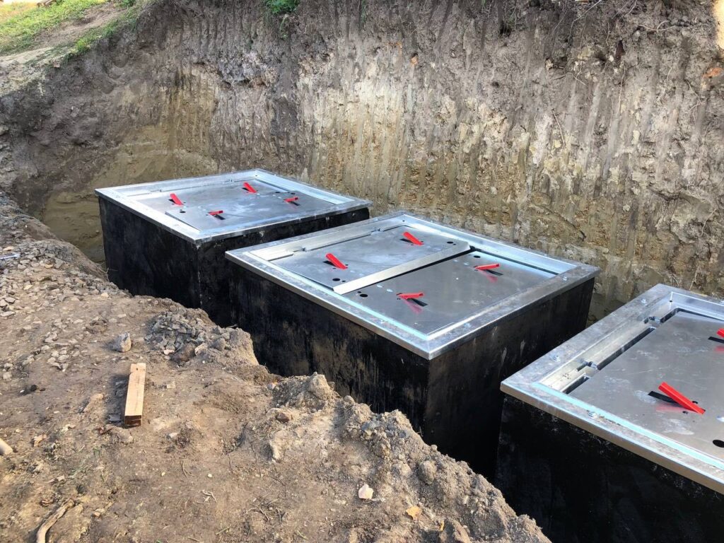 сміттєві контейнеи в Луцьку